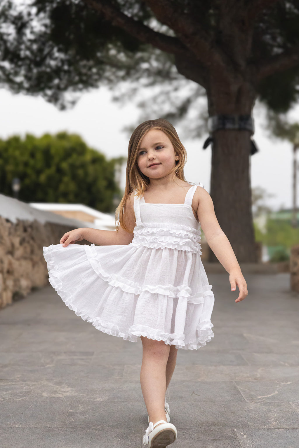 MAYA | Vestido de Paneles y Micro-Volantes